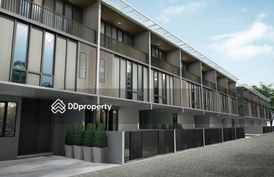 - Areeya Tobe Kaset-Nawamintr