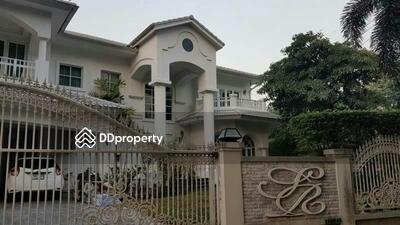 - Laddarom Rattanathibet