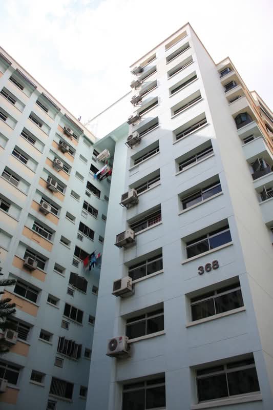 368 Woodlands Avenue 1