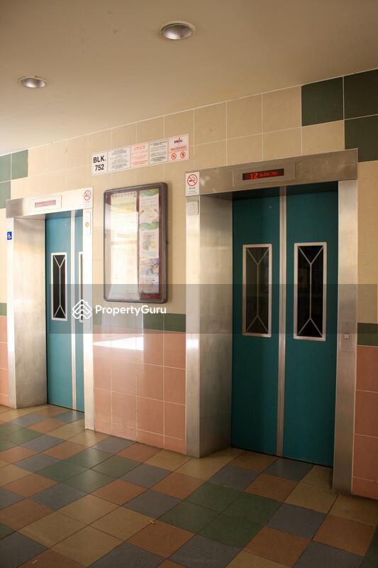 752 Woodlands Circle #0