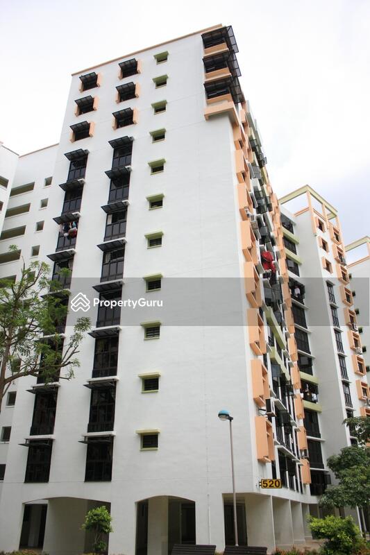 520 Woodlands Drive 14 #0