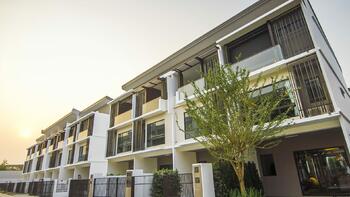 Landmark Ekamai-Ramindra : แลนด์มาร์ค เอกมัย-รามอินทรา