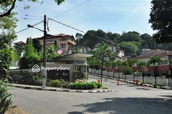 Jelutong Villas