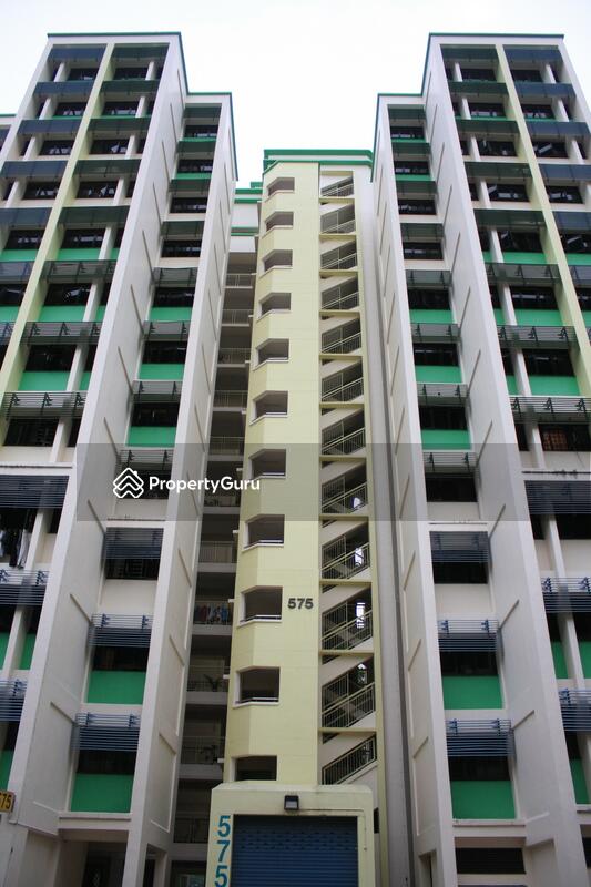 575 Woodlands Glen #0