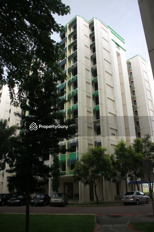 576 Woodlands Glen #0