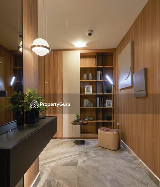 For Rent - The Commodore