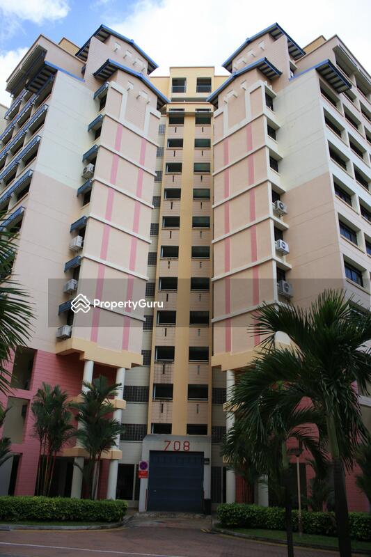 708 Woodlands Drive 70 #0