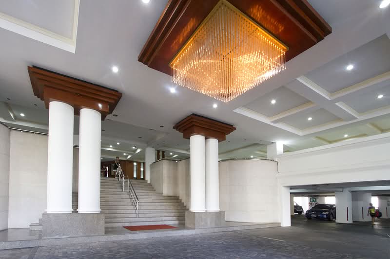 Sethiwan Mansion Sukhumvit 49 : เศรษฐีวรรณ แมนชั่น สุขุมวิท 49