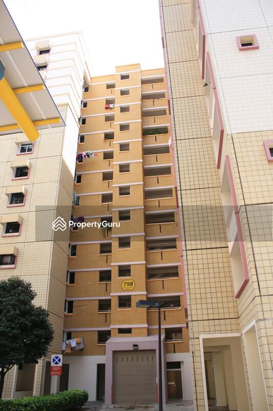 798 Woodlands Drive 72 #0