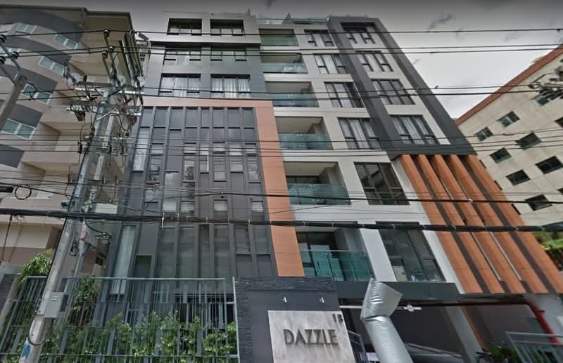 Dazzle Sukhumvit 7 : แดซเซิล สุขุมวิท 7