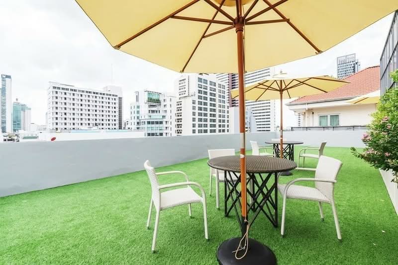 Dazzle Sukhumvit 7 : แดซเซิล สุขุมวิท 7