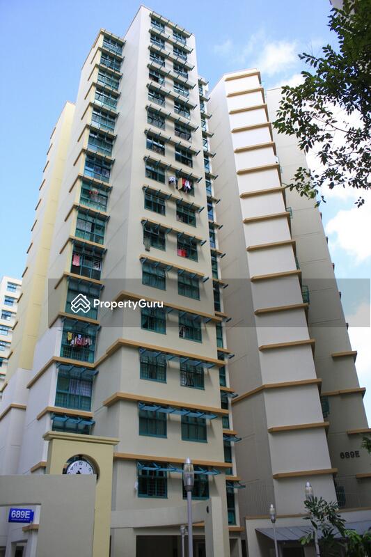 689E Woodlands Drive 75 #0