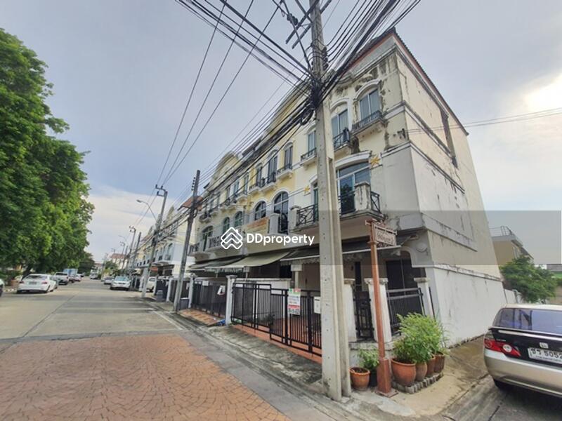For Rent - Baan Klang Muang The Royal Monaco Srinakarin-Pattanakarn, Bangkok