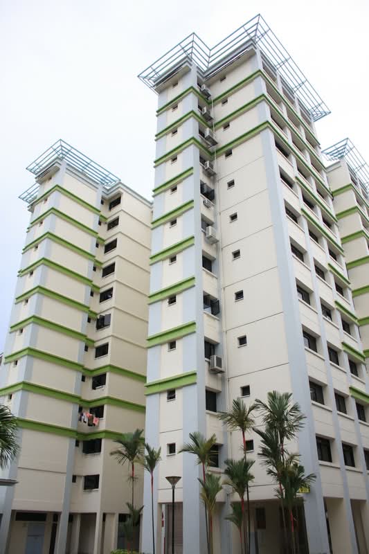 611 Woodlands Ring Road