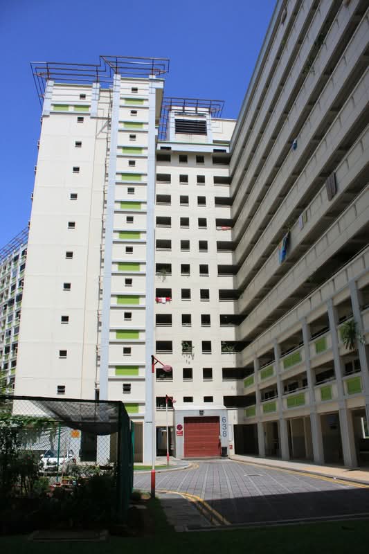638 Woodlands Ring Road