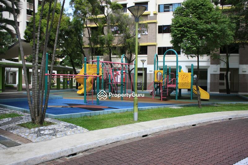 For Rent - 654 Woodlands Ring Road
