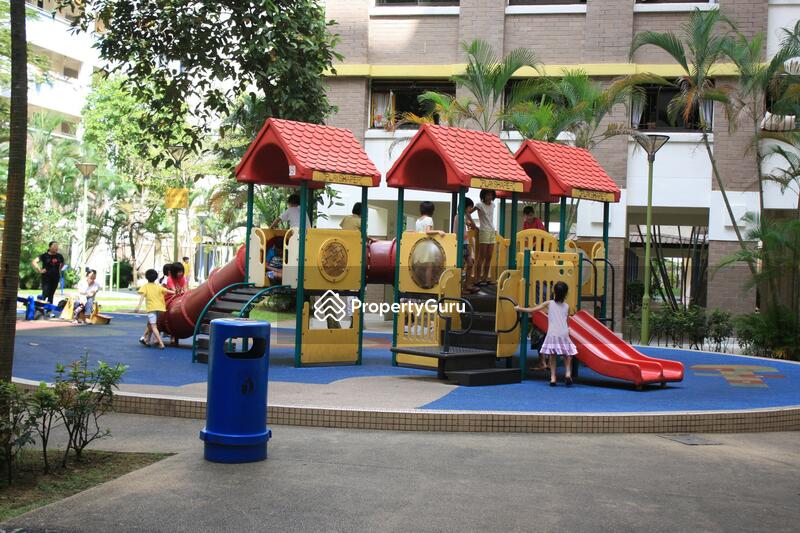 For Rent - 660 Woodlands Ring Road