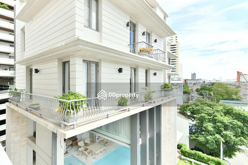 749 Residence #0