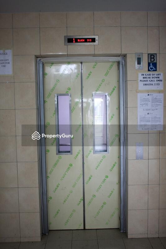 313 Woodlands Street 31 #0