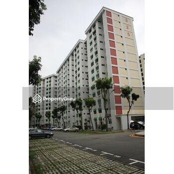 325 Woodlands Street 32