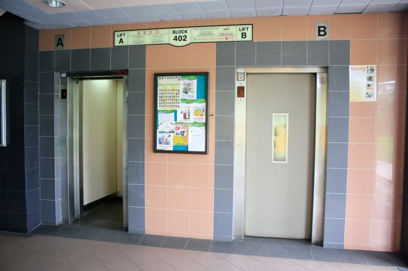 402 Woodlands Street 41