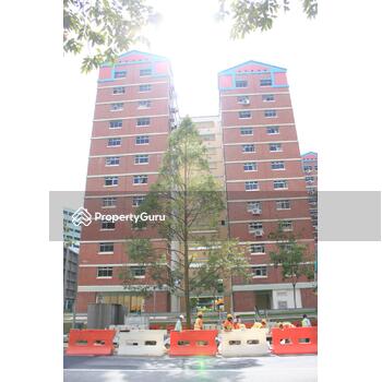 880 Woodlands Street 82