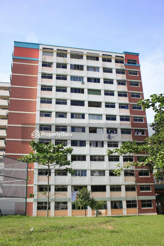882 Woodlands Street 82 #0