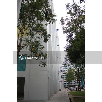 345 Yishun Avenue 11