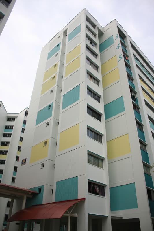 345 Yishun Avenue 11