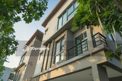 - Baan Klang Muang The Edition Rama 9-Krungthep Kreetha