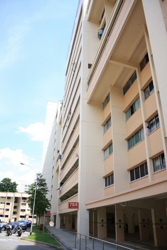 784 Yishun Avenue 2