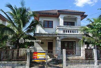 - Moobaan Suwinthawong Housing, Soi Suwinthawong 11