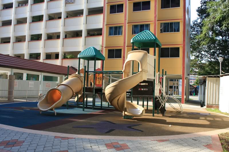 772 Yishun Avenue 3