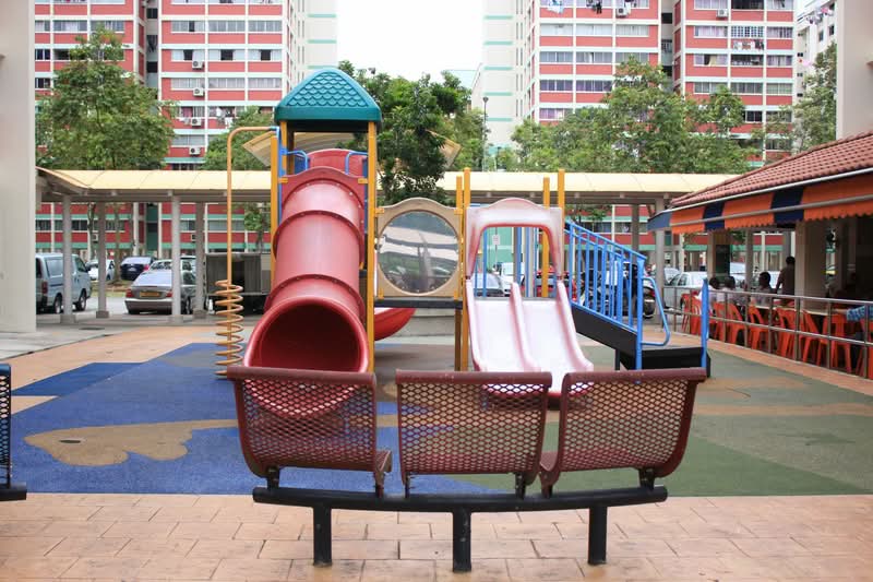 661 Yishun Avenue 4