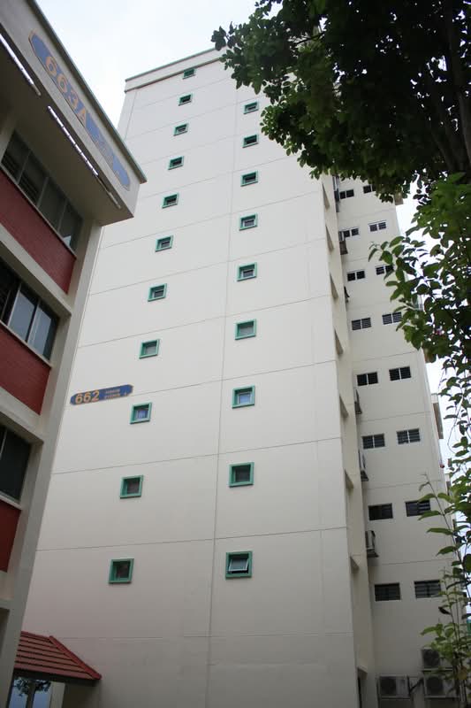 662 Yishun Avenue 4