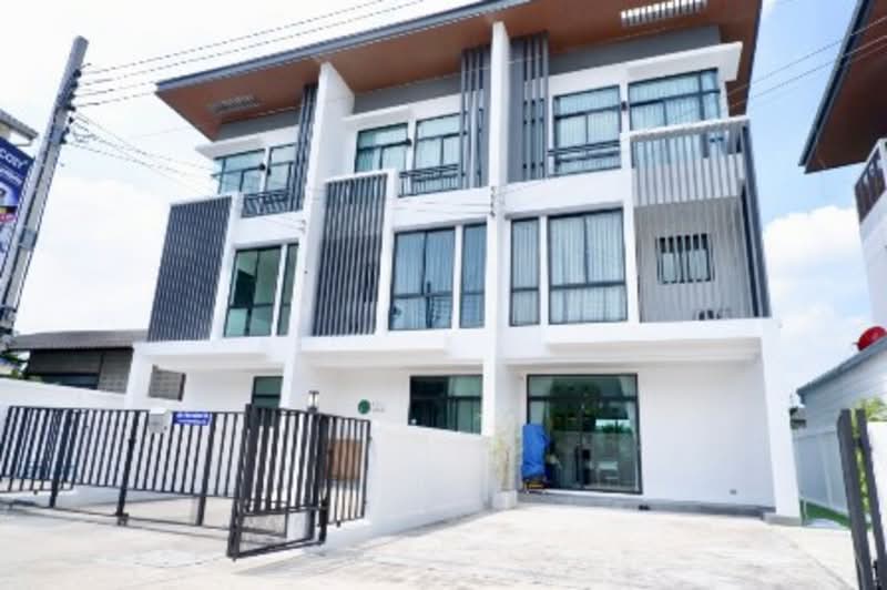 Cozy @ Ladprao 41, Bangkok, 99-17 Soi Lat Phrao 41 Yak 6-7, Chan Kasem, Chatuchak, Bangkok, 3 Bedrooms, 190 sqm, Townhouse For Rent, by พิมพ์ภัทรา แจ่มอุลิตรัตน, 500252371 - DDproperty.com