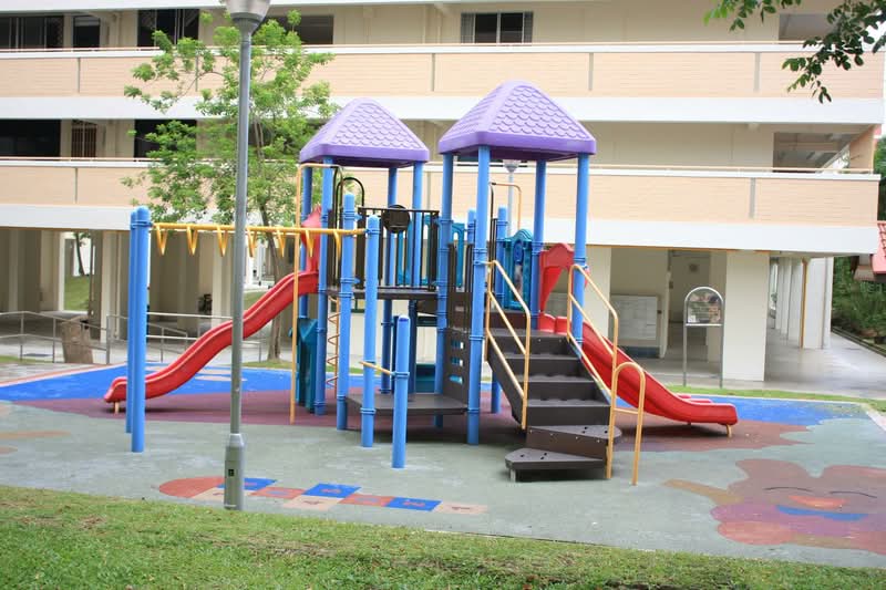 663A Yishun Avenue 4