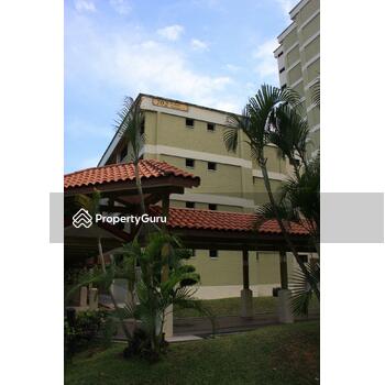 702 Yishun Avenue 5
