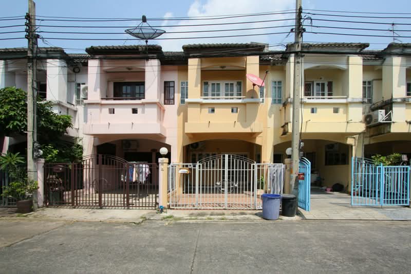 Sirin House Rattanathibet : สิรีนเฮ้าส์ รัตนาธิเบศร์, นนทบุรี, ซอยหมู่บ้านสิรีนเฮ้าส์, ไทรม้า, เมืองนนทบุรี, นนทบุรี, 300 ตร.ม., ทาวน์เฮ้าส์ ขาย, โดย คุณเอ, 500204615 - DDproperty.com