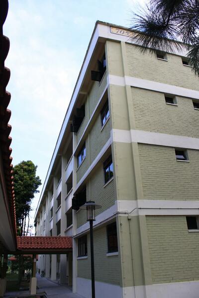 For Rent - 705 Yishun Avenue 5