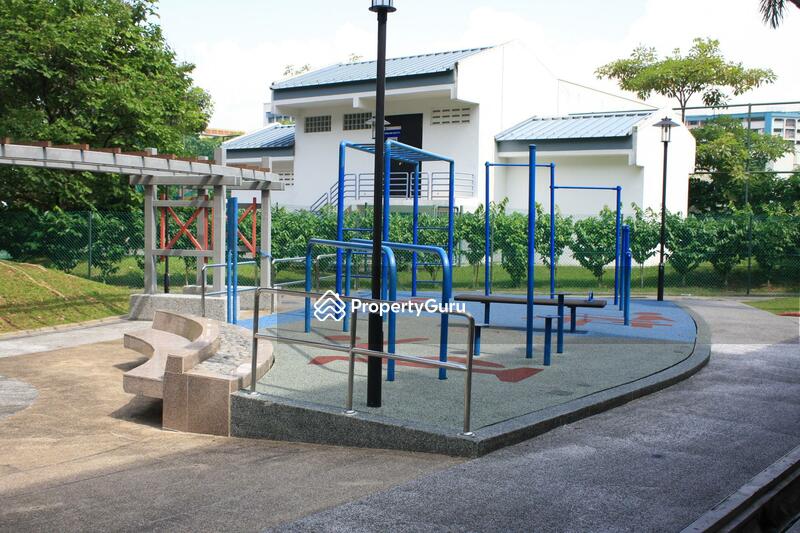 706 Yishun Avenue 5 #0