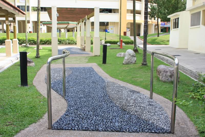 711 Yishun Avenue 5, 711 Yishun Avenue 5, 2 Bedrooms, 764 sqft, HDB Flat For Sale, by Faizal Rahim, 60002082 - PropertyGuru.com.sg