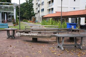 733 Yishun Avenue 5