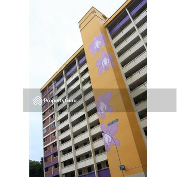 739 Yishun Avenue 5