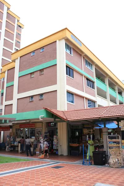 743 Yishun Avenue 5, 743 Yishun Avenue 5, 2 Bedrooms, 630 sqft, HDB Flat For Rent, by David Lee 李施融, 500064532 - PropertyGuru.com.sg