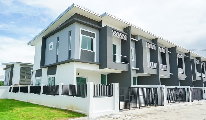 Baan Benyapha Pluakdaeng : บ้านเบญญาภา ปลวกแดง, ระยอง, 369 หมู่ 1 ถนนโรงน้ำตาลภาคตะวันออก-ปลวกแดง, ตาสิทธิ์, ปลวกแดง, ระยอง, 77 ตร.ม., ทาวน์เฮ้าส์ ขาย, โดย ERA Holding (Thailand) Co., Ltd., 500206463 - DDproperty.com