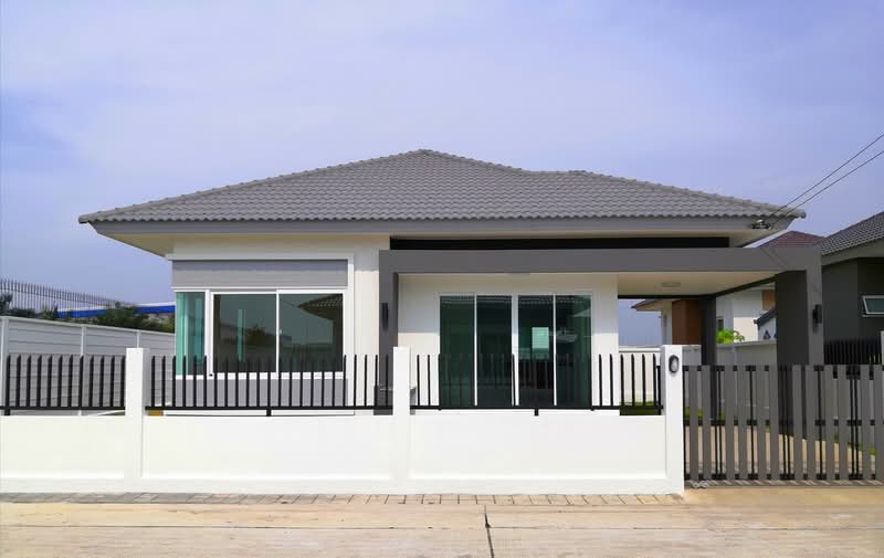 Baan Benyapha Pluakdaeng : บ้านเบญญาภา ปลวกแดง, ระยอง, 369 หมู่ 1 ถนนโรงน้ำตาลภาคตะวันออก-ปลวกแดง, ตาสิทธิ์, ปลวกแดง, ระยอง, 77 ตร.ม., ทาวน์เฮ้าส์ ขาย, โดย ERA Holding (Thailand) Co., Ltd., 500206463 - DDproperty.com