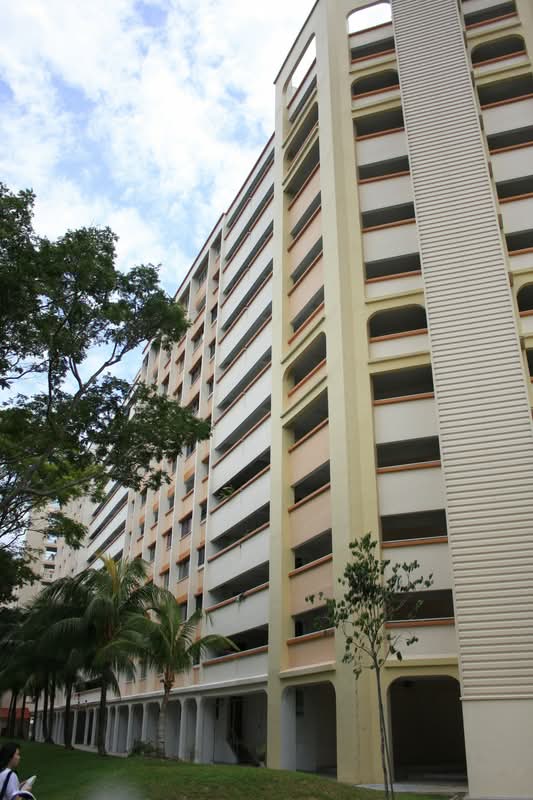 288 Yishun Avenue 6