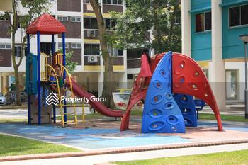 396 Yishun Avenue 6