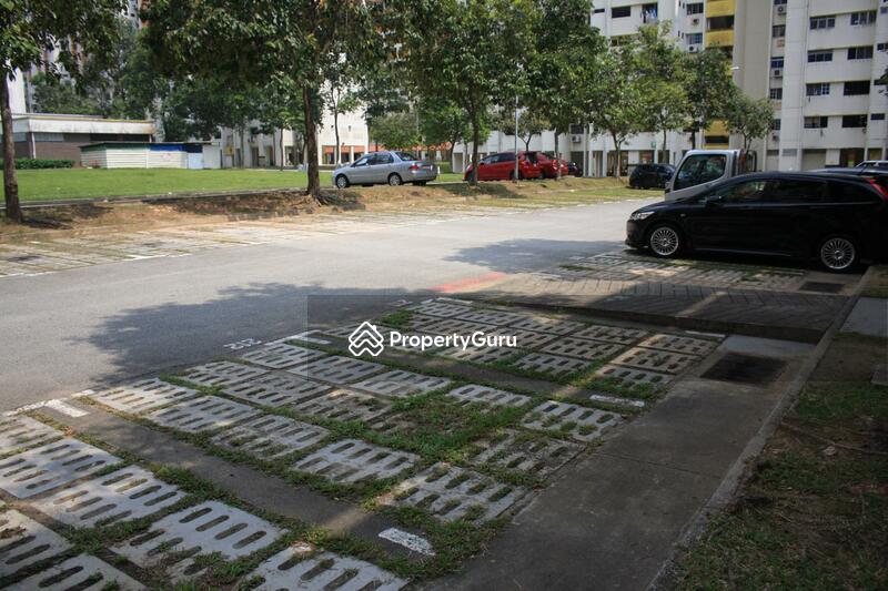 401 Yishun Avenue 6 #0